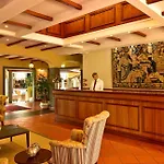 Pestana Village Garden Hotel