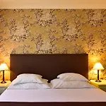 Pestana Village Garden 4* Φουνκάλ