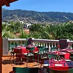 Pestana Village Garden Hotel 4*