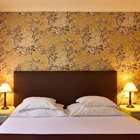 Pestana Village Garden 4* פונשל