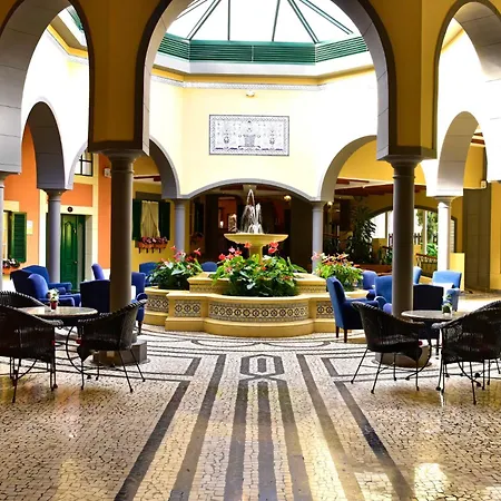 Pestana Village Garden פונשל
