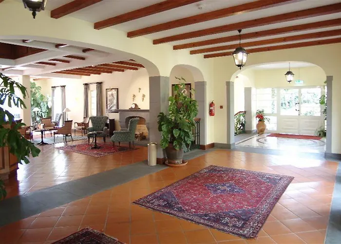 מלון Pestana Village Garden פונשל