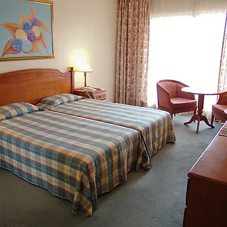 Pestana Village Garden 4*