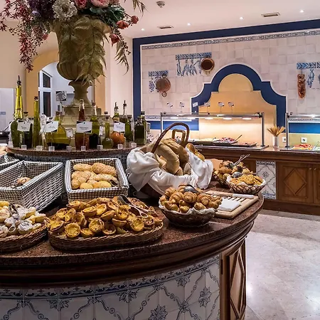 Hotel Pestana Village Garden 4*
