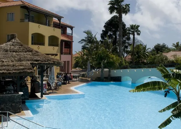 Pestana Village Garden 酒店