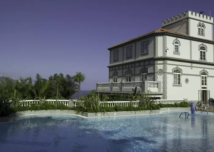 Pestana Village Garden 酒店 4*