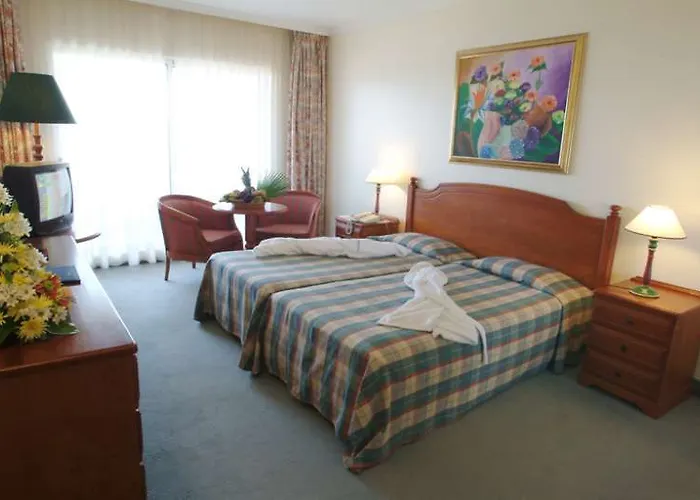 Pestana Village Garden 4*